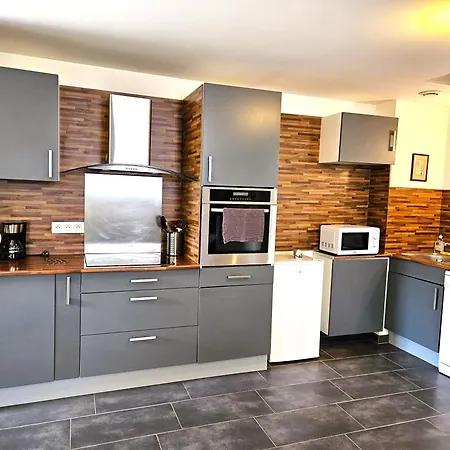 Thannt3-centre Ville-garage Prive קולמר